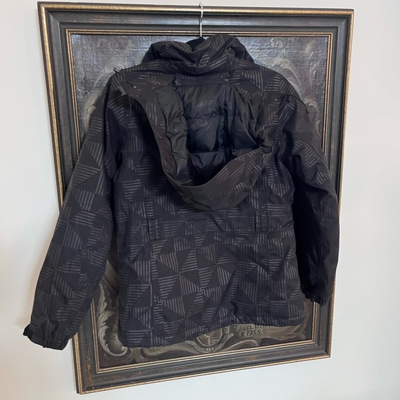 North Face Jacket - Picture 3 of 3